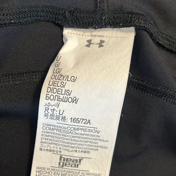 Under Armour Black capri Leggings - Picture 4 of 5